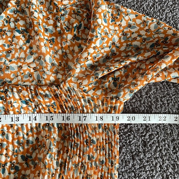 FIGUEROA and FLOWER Women’s Multi-colored Blouse Sz: M - Picture 11 of 13